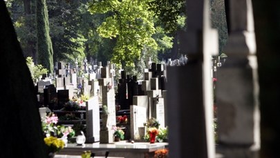 30 grobów zdewastowanych w Kujawsko-Pomorskiem
