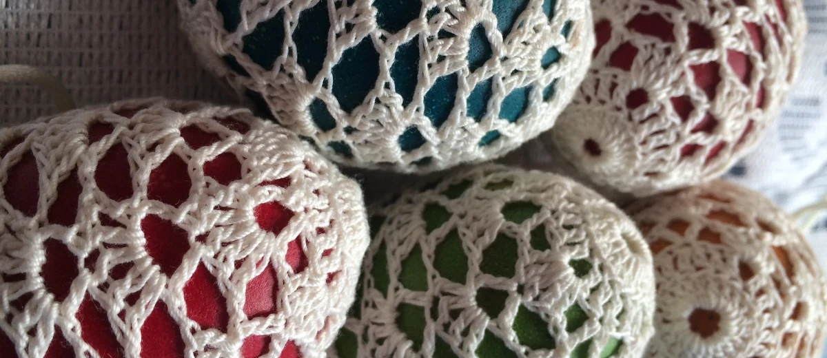 Emaus, Siuda Baba, kraszanki, śmigus-dyngus, wielkanocne potrawy... Wydaje się Wam, że wiecie wszystko na temat wielkanocnych tradycji? Sprawdźcie się w naszym quizie "z jajem". Mamy nadzieję, że niektóre odpowiedzi wywołają uśmiech na Waszych twarzach. Powodzenia!