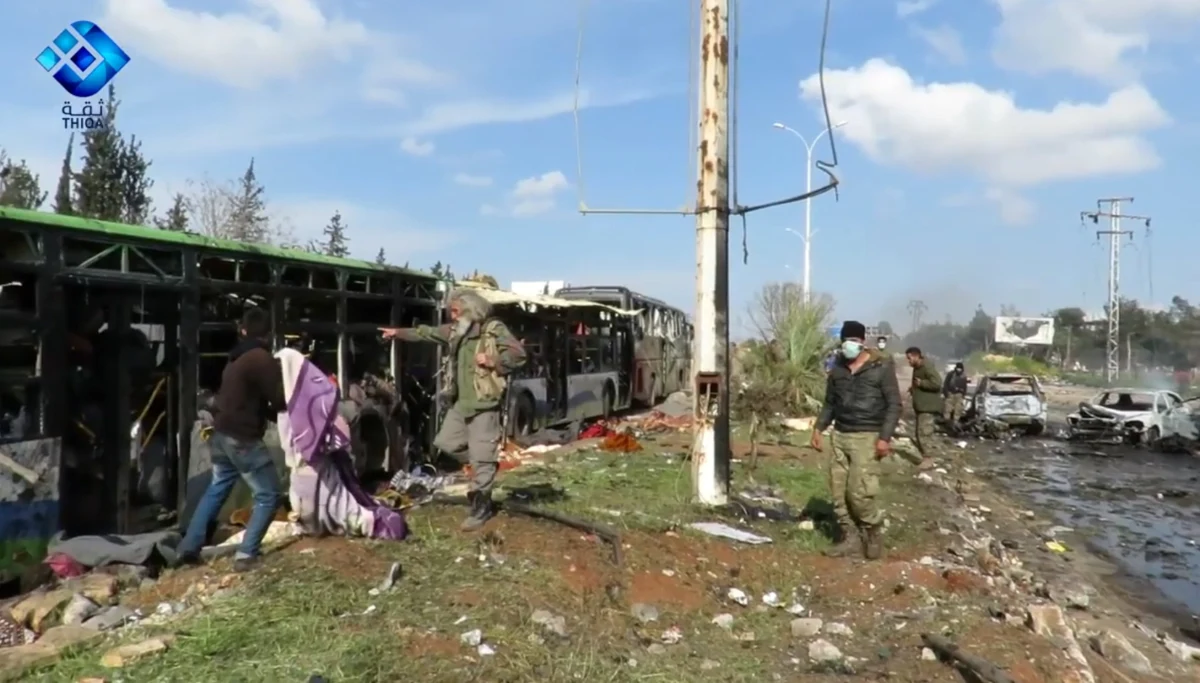 Co najmniej 68 dzieci jest wśród ofiar śmiertelnych samobójczego zamachu na konwój wiozący ludność ewakuowaną z szyickich miejscowości w Syrii - podało Syryjskie Obserwatorium Praw Człowieka. Samochód-pułapka eksplodował w sobotę w miejscu postoju złożonego z 75 autokarów konwoju, niedaleko Aleppo. Zginęło w sumie 126 osób.