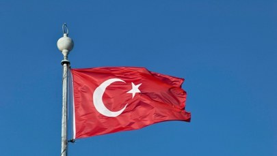 Turcja: Rozbił się policyjny śmigłowiec. Na pokładzie sędziowie i funkcjonariusze