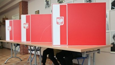 Opolskie: Wójt i sekretarz gminy oskarżeni o manipulacje wyborcze
