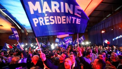 Radość w sztabie wyborczym Marine Le Pen
