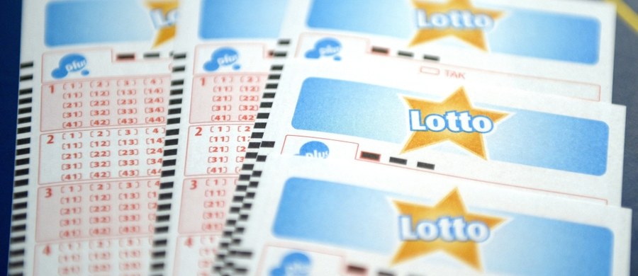 Totalizator Polski ostrzega przed oszustami podszywającymi się pod Lotto. Chodzi m.in. o profil na Facebooku o nazwie Lotto Polska - Radość z wygranej.