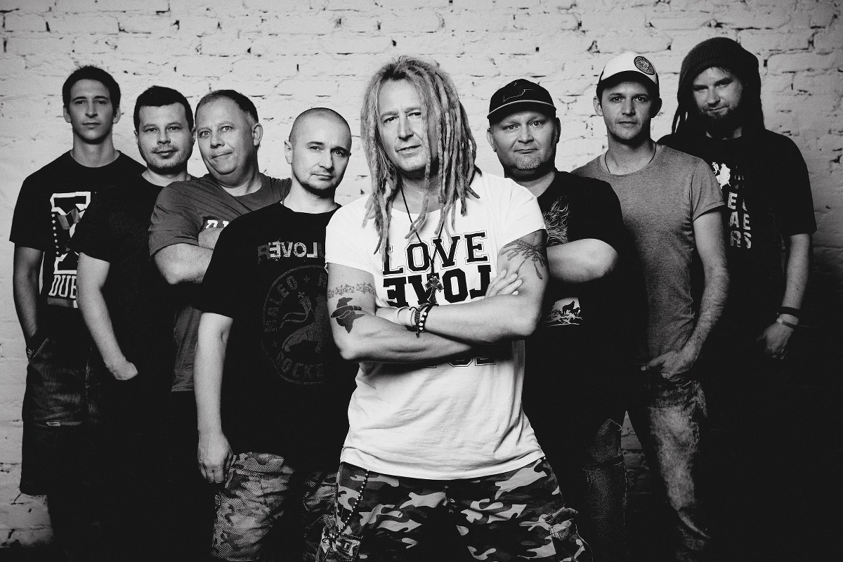 Legenda polskiej sceny reggae Maleo Reggae Rockers, elektropopowi Estończycy z I Wear* Experiment oraz indierockowa grupa Kandinsky z Niemiec – to kolejni artyści, którzy dołączają do programu 8. edycji LFO. Gwiazdami koncertów stadionowych 23 i 24 czerwca będą Shaggy, LP zespół Scorpions. 