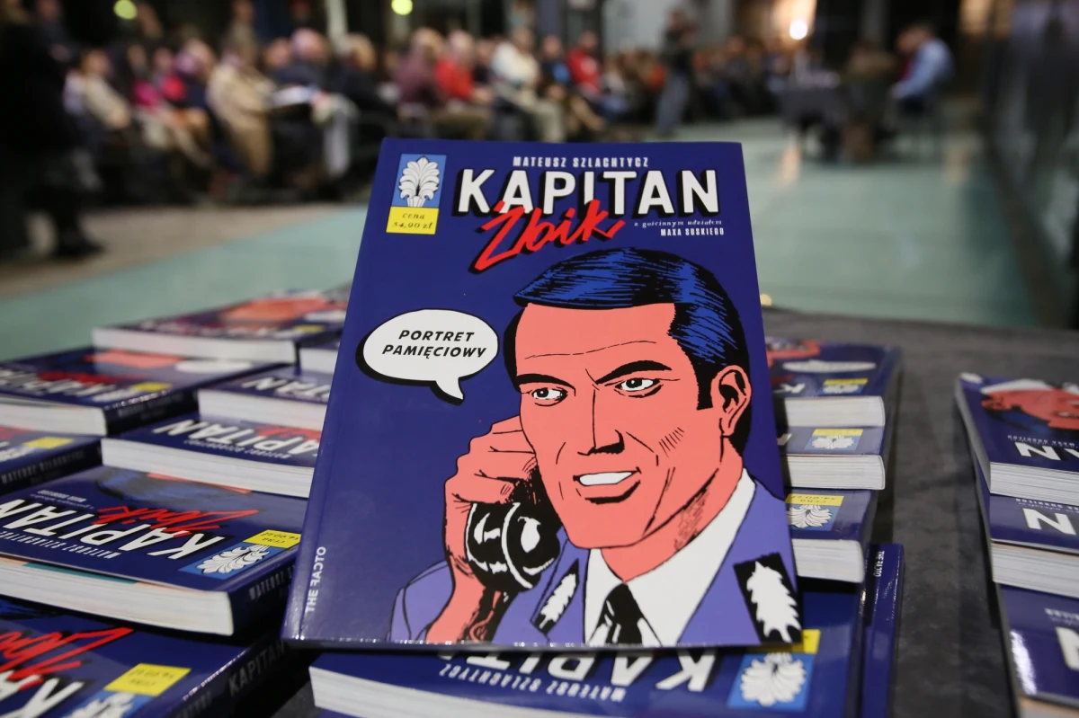 "Gdzie jest jasnowłosa?", "Wąż z rubinowym oczkiem" czy "Nocna wizyta" - to tylko niektóre z przygód słynnego Kapitana Żbika, bohatera komiksów z lat 70. Jego postać ożywa ponownie w książce Mateusza Szlachtycza i Maxa Suskiego pt. "Kapitan Żbik. Portret pamięciowy".