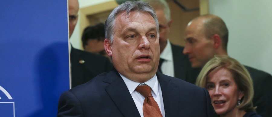 ​Premier Węgier Viktor Orban odrzucał w Parlamencie Europejskim w Brukseli oskarżenia ze strony większości europosłów i Komisji Europejskiej pod adresem swojego rządu, przekonując, że zarzuty dotyczące Uniwersytetu Środkowoeuropejskiego są absurdalne.