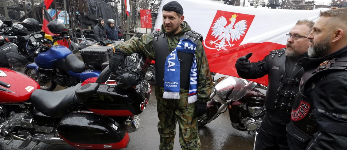 Motocykliści z rosyjskiego klubu "Nocne wilki" rozpoczęli rajd do Berlina, którego celem jest upamiętnienie 72. rocznicy zwycięstwa nad III Rzeszą w II wojnie światowej. Wśród miast, które chcą odwiedzić są: Warszawa, Wrocław i Oświęcim.
