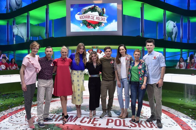 Z precyzją dziennikarską i na słodko - pod takimi hasłami upłynie okrągły, dziesiąty już odcinek "Kocham Cię, Polsko!". Która drużyna okaże się lepsza, przekonamy się w sobotę, 6 maja, o godz. 20.05 na antenie TVP2.