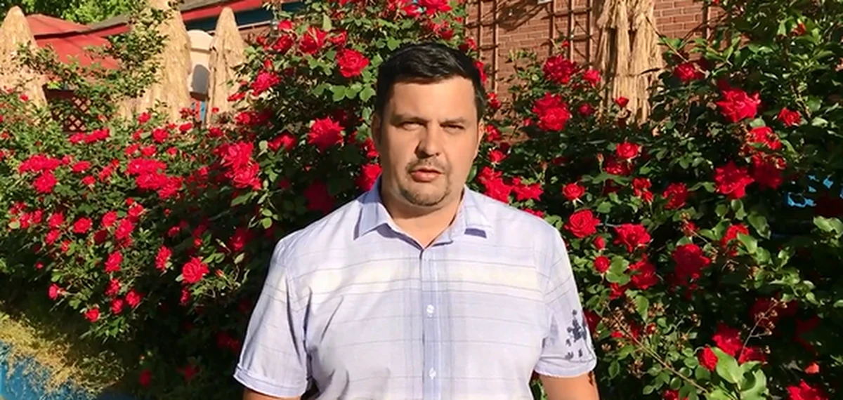 Amerykanie dopiero będą mieli swój długi weekend. W USA pierwsze dni maja są normalnymi dniami pracy, ale można powiedzieć, iż Amerykanie mają swoją majówką pod koniec miesiąca. W ostatni poniedziałek maja przypada Memorial Day, święto upamiętniające tych, którzy zginęli w czasie pełnienia służby wojskowej. Wtedy mieszkańcy USA mają trzy dni wolnego i robią sobie krótkie wypady poza miasto.  