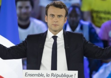 Francja: Zdecydowany ruch Emmanuela Macrona ws. wpisu w internecie