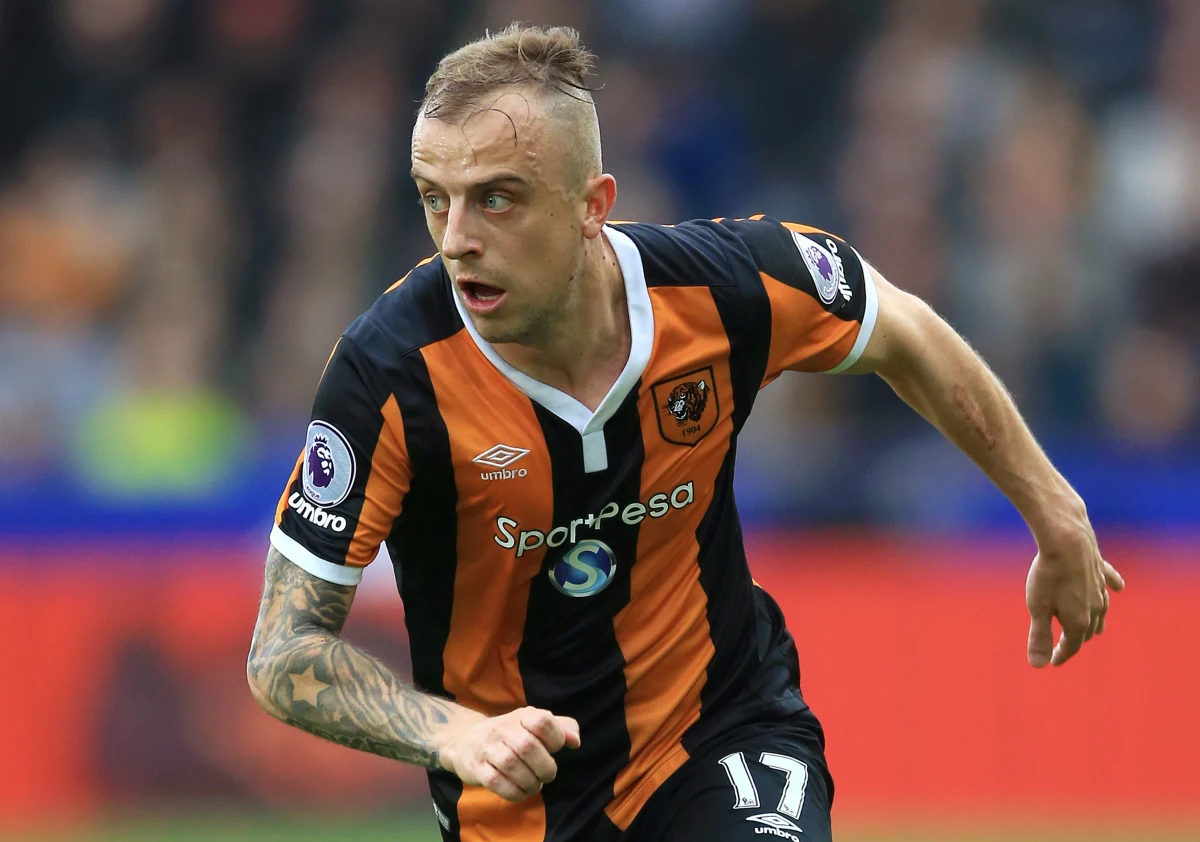 Kamil Grosicki doceniony przez kibiców: wybrali go najlepszym piłkarzem Premier League w kwietniu! W internetowym głosowaniu Polak, reprezentujący barwy Hull City, wyprzedził m.in. Roberto Firmino i Edena Hazarda. Uzbierał ponad 63 tysiące głosów! Dla porównania: w marcu fani futbolu oddali w tym plebiscycie w sumie 32 tysiące głosów.