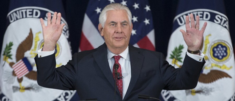 Sekretarz stanu Rex Tillerson podczas spotkania z szefami dyplomacji dziesięciu państw należących do Stowarzyszenia Narodów Azji Południowo-Wschodniej (ASEAN) wezwał do ograniczenia do niezbędnego minimum kontaktów dyplomatycznych z Koreą Płn.