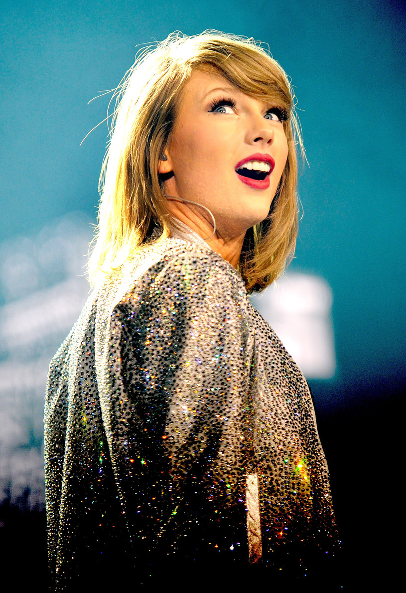 Zagraniczne media donoszą, że Taylor Swift jest "całkowicie skupiona" na pracy nad nowym albumem.