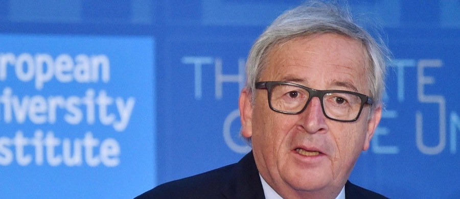 ​Przewodniczący Komisji Europejskiej Jean-Claude Juncker zapewnił, że Unia będzie z "absolutną lojalnością" negocjować z Londynem warunki Brexitu. W wystąpieniu we Florencji podczas międzynarodowej debaty dodał, że należy pamiętać o tym, kto kogo zostawia.
