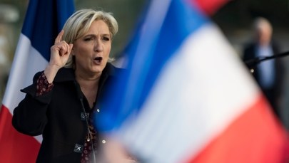 Wybory prezydenckie we Francji: Marine Le Pen obrzucona jajkami