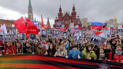 Ponad 800 tys. ludzi w pochodzie "Nieśmiertelnego Pułku" w Moskwie
