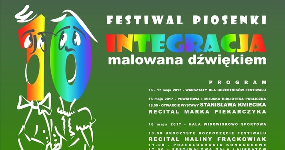 W dniach 16 - 18 maja 2017 roku w Bochni odbędzie się 10. Festiwal Piosenki "Integracja malowana dźwiękiem". To niezwykle ciekawe wydarzenie artystyczne adresowane jest do uczniów szkół specjalnych, integracyjnych, masowych, uczestników zajęć w Warsztatach Terapii Zajęciowej oraz Miejskich Domach Kultury.