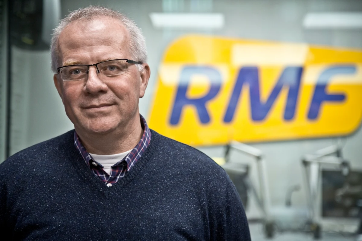 "Chcę, żeby Stary Teatr zasługiwał na miano narodowego, żeby nikogo nie wykluczał i nikogo nie ignorował" - mówi w RMF FM Marek Mikos. "Gdy zostanę już oficjalnie nominowany - będę chciał jak najszybciej spotkać się z zespołem. Żebyśmy nie dowiadywali się o sobie różnych rzeczy z pośrednich źródeł" - dodaje laureat konkursu na dyrektora Narodowego Starego Teatru w Krakowie. "Z Janem Klatą poznaliśmy się w teatrze u Macieja Nowaka w Gdańsku, ale być może emocje spowodowały, że zapomniał i twierdzi, że mnie nie zna" - mówi Mikos. "Nie mam do niego pretensji, że mnie nie pamięta" - dodaje. Na dzisiejszą premierę "Wesela" w reżyserii Klaty się nie wybiera, bo nie ma biletu, ale zamierza zobaczyć je w innym terminie, bo jak mówi "spektakl zapowiada się wybitnie".