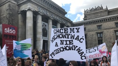 Nie chcą zmian w żłobkach. Protest w Warszawie
