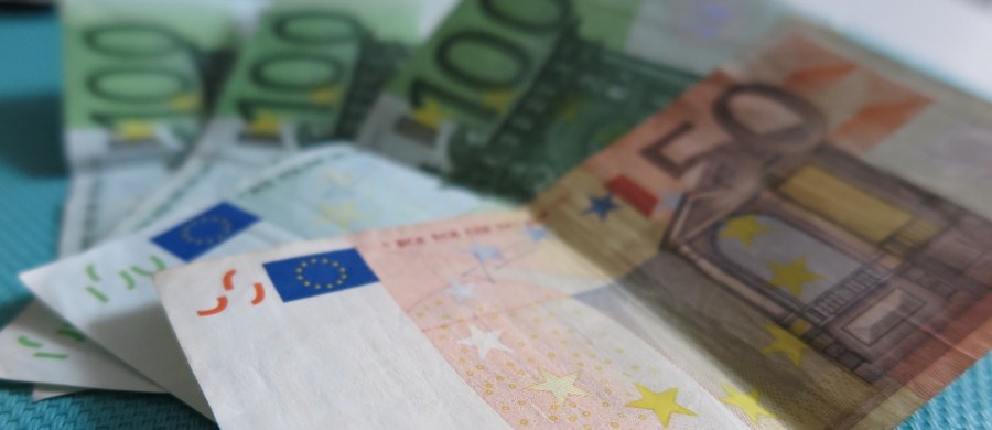 ​Komisja Europejska ponownie zwróciła się w środę do Polski, a także Łotwy, Węgier, Portugalii i Cypru o wdrożenie przepisów UE dotyczących ubezpieczeń. Nowe regulacje mają zapewnić dobrą kondycję finansową firm ubezpieczeniowych.
