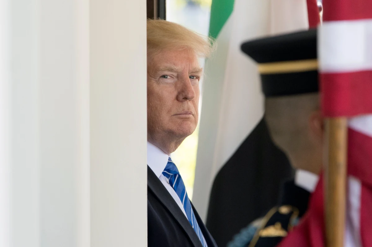 Prezydent Donald Trump jest - jak oświadczył - przekonany, że powołany właśnie specjalny prokurator i nadzorowane przez niego śledztwo wykażą, że "nie było żadnego spisku" między jego sztabem wyborczym w kampanii prezydenckiej a obcym mocarstwem.