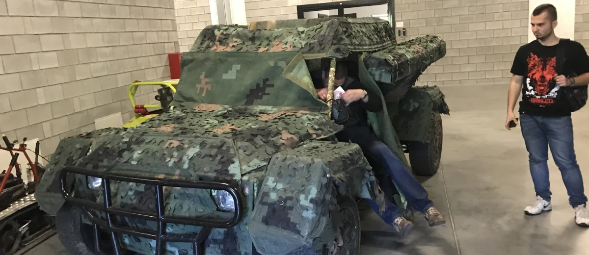 Replika czołgu jako praca magisterska. Na Politechnice Lubelskiej powstaje replika trenażera czołgowego MPG-69. Był on stosowany do nauki jazdy we wszystkich jednostkach pancernych szkolących kierowców czołgów. Jego konstruktorem jest lublinianin płk Zbigniew Węglarz. Studenci i ich opiekun szukają teraz dokumentacji technicznej, kompletują części.