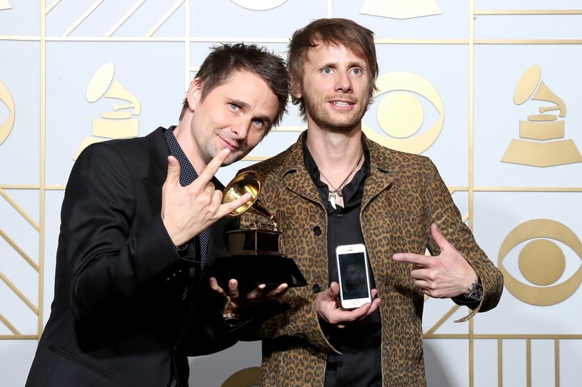 Brytyjskie trio Muse zaprezentowało nowy utwór "Dig Down" i towarzyszący mu teledysk.