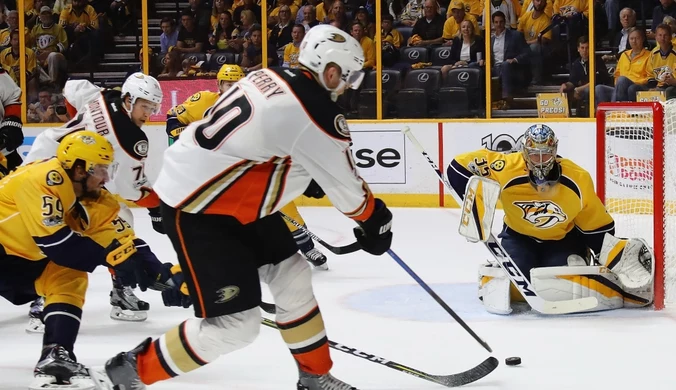 NHL. Anaheim Ducks przerwali serię Nashville Predators