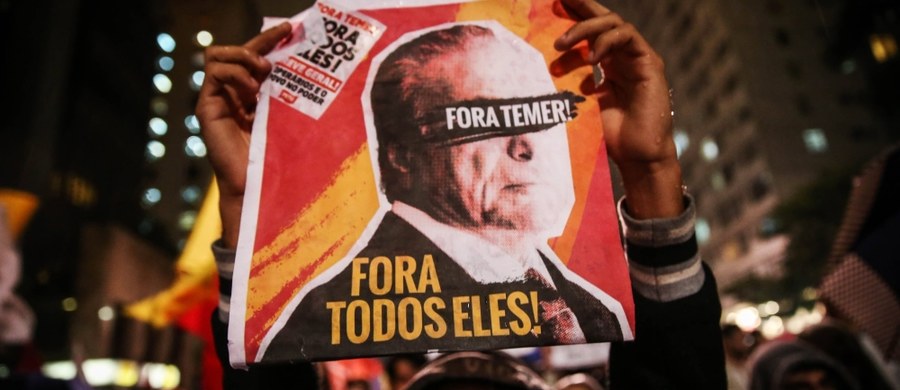 ​Prokurator generalny Brazylii Rodrigo Janot ogłosił w piątek, że prezydent Michel Temer i były kandydat na prezydenta, senator Aecio Neves podjęli wspólne działania, aby uniemożliwić wdrożenie dochodzeń w sprawie korupcji na najwyższych szczeblach władzy.