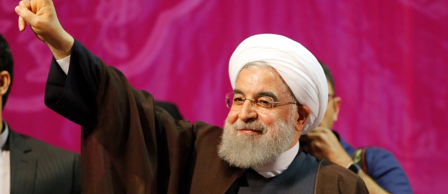 Na uznawanego za pragmatyka Rowhaniego zagłosowało 23,5 mln Irańczyków, a na Raisiego 15,8 mln - przekazał w telewizji państwowej szef MSW Abdulreza Rahmani Fazli. Wyjaśnił, że są to ostateczne wyniki, gdyż przeliczono już 99,7 proc. oddanych głosów.