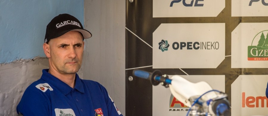 „Tomasz Gollob świetnie współpracuje z lekarzami. Opowiada o wszystkim, co zauważy - każdym objawie. Jest bardzo dobrym pacjentem" - powiedział PAP lekarz dr Cezary Rybacki, który jest przyjacielem sportowca. W poniedziałek Tomasz Gollob został przeniesiony do kliniki rehabilitacji 10. Wojskowego Szpitala Klinicznego w Bydgoszczy, gdzie trafił z oddziału neurochirurgii. 