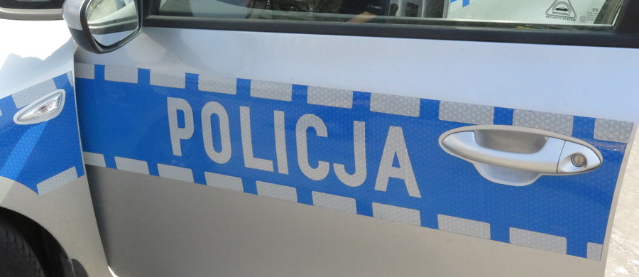 Pościg za skradzionym autem na krajowej drodze nr 92 w Torzymiu w Lubuskiem. Ranny został policjant. Informacja w tej sprawie dotarła do nas na Gorącą Linię RMF FM. 