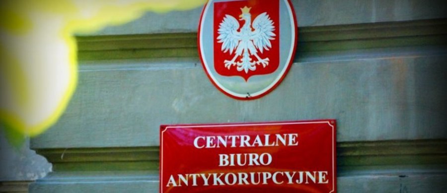 Centralne Biuro Antykorupcyjne zatrzymało adwokat z Rzeszowa. CBA poinformowało, że Anna D. która chciała przekupić asystentkę prokuratora z Wrocławia. Mecenas – jak twierdzi Biuro - za łapówkę chciała uzyskać informacje ze śledztwa. Sąd zdecydował o aresztowaniu Anny D. na dwa miesiące.