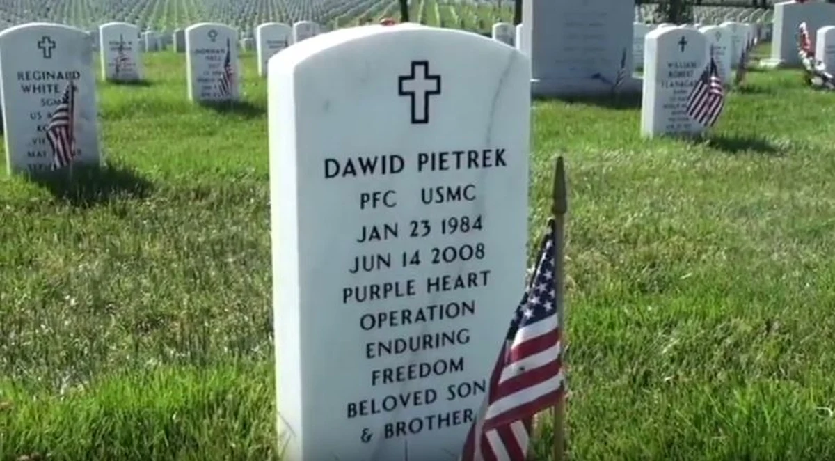 Amerykanie rozpoczynają dziś długi weekend. Za oceanem w poniedziałek Memorial Day. Do Waszyngtonu na motorach zjeżdżają z całych Stanów Zjednoczonych weterani, by oddać cześć tym, którzy nie wrócili z wojen. 