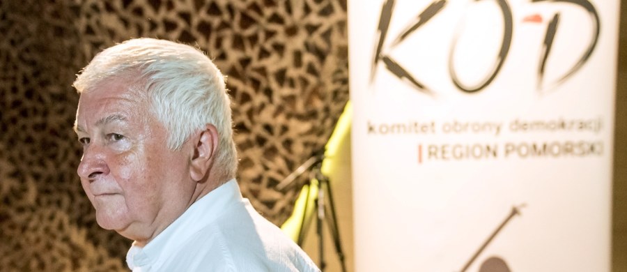 Krzysztof Łoziński został nowym przewodniczącym Komitetu Obrony Demokracji. Zastąpił na tym stanowisku Mateusza Kijowskiego, który zrezygnował z kandydowania przed głosowaniem na zjeździe KOD w Toruniu. 