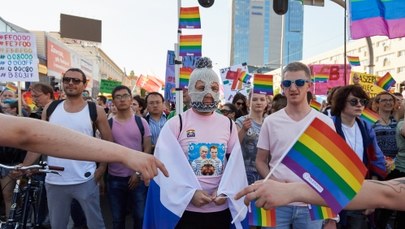 „500+ na każdego geja”. III Trójmiejski Marsz Równości przeszedł główną aleją Gdańska 