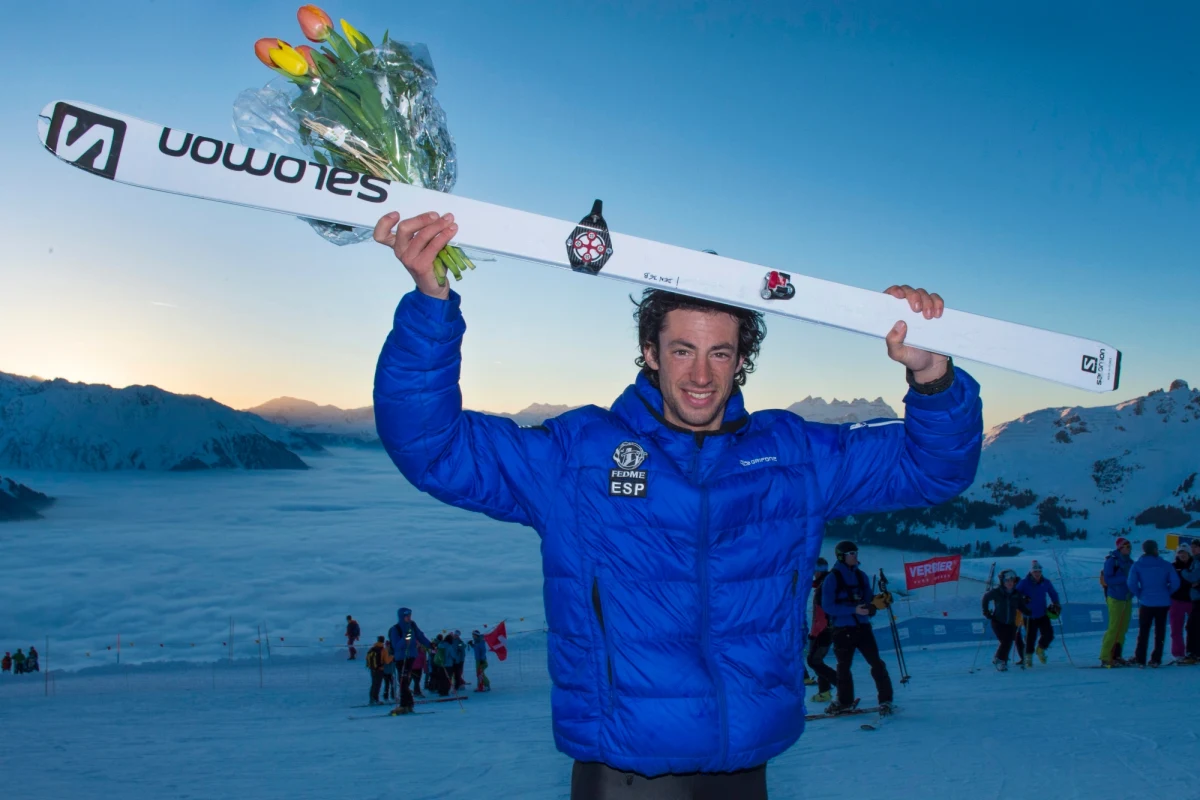 Niezwykły wyczyn zapisał na swym koncie specjalizujący się w szybkich wspinaczkach Hiszpan Kilian Jornet. W ciągu kilku dni dwukrotnie zdobył Mount Everest!