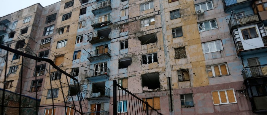 Ośmioro cywilów zostało rannych w wyniku ostrzału miasta Krasnohoriwka na zachód od zajętego przez separatystów Doniecka, na wschodzie Ukrainy - poinformowało ministerstwo obrony w Kijowie.
