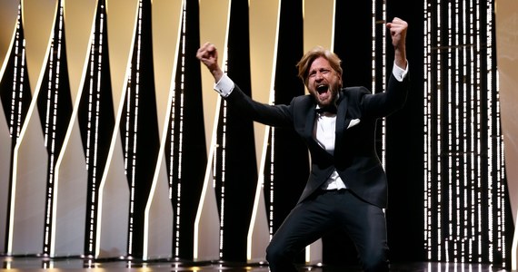 Komediodramat "The Square" Szweda Rubena Östlunda otrzymał w niedzielę Złotą Palmę 70. Międzynarodowego Festiwalu Filmowego w Cannes. Sofia Coppola została nagrodzona za najlepszą reżyserię, a Diane Kruger i Joaquin Phoenix za najlepsze kreacje aktorskie.