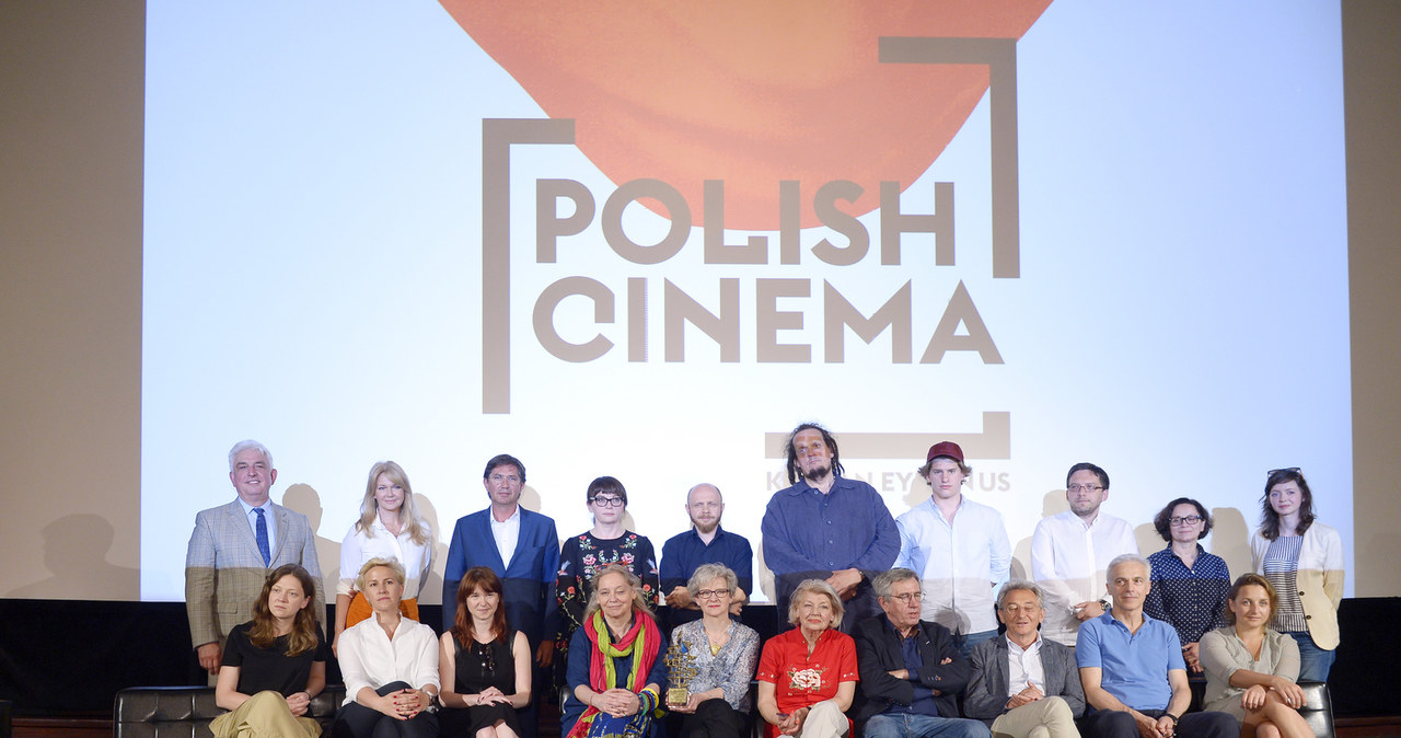 Nagrody dla Aleksandry Terpińskiej i Kuby Czekaja, pokaz "Człowieka z żelaza" Andrzeja Wajdy, nowy film Romana Polańskiego i spotkania branżowe - tak polskie kino zaprezentowało się na 70. Międzynarodowym Festiwalu Filmowym w Cannes, który zakończył się 28 maja.

 