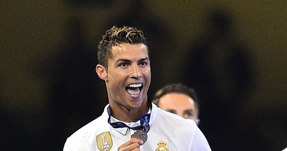Cristiano Ronaldo Nowa Fryzura Kobieta W Interiapl