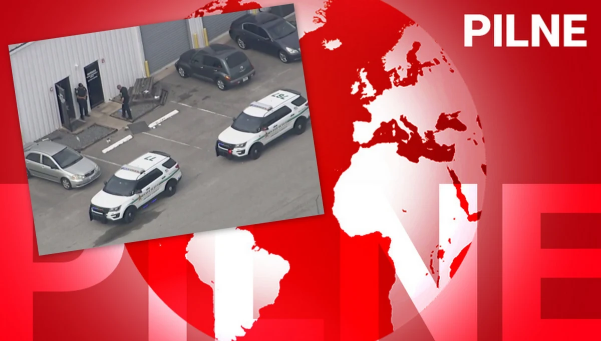 Krwawa strzelanina na przemysłowych przedmieściach Orlando w amerykańskim stanie Floryda. 45-letni napastnik zabił kobietę i czterech mężczyzn, a później popełnił samobójstwo. Według amerykańskich służb, strzelanina nie była aktem terroru.