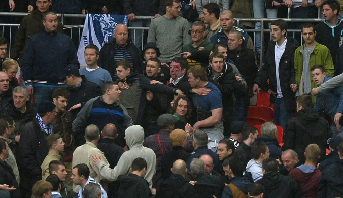 Kibic angielskiego Millwall stawił czoła terrorystom