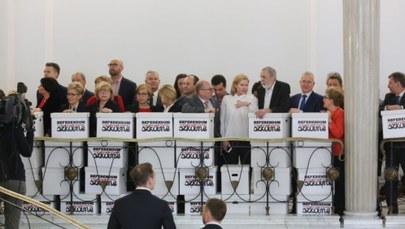 Głos miliona Polaków bez znaczenia. Sejm nie zajął się wnioskiem o referendum ws. reformy oświaty