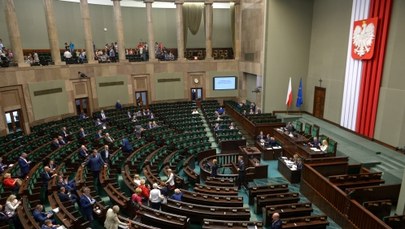 Sejm debatował nad zmianami w KRS. Opozycja: To upolitycznienie sądów
