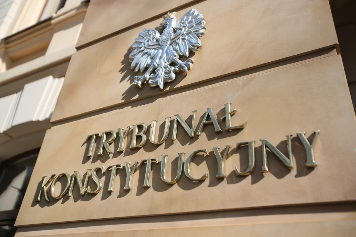 Adwokat Andrzej Zielonacki będzie nowym sędzią Trybunału Konstytucyjnego. W czwartek krótko przed północą wybrał go Sejm - w miejsce wiceprezesa TK Stanisława Biernata, którego kadencja upływa 26 czerwca.