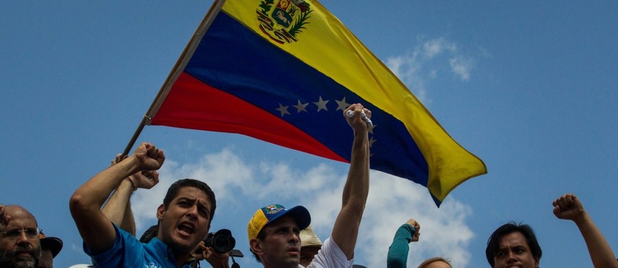 Prezydent Wenezueli Nicolas Maduro ostrzegł opozycję, że jeśli spróbuje "sabotować" wybory do Konstytuanty wyznaczone na 30 lipca, państwo będzie stosowało wobec niej surowe sankcje, łącznie z karami długoletniego więzienia.