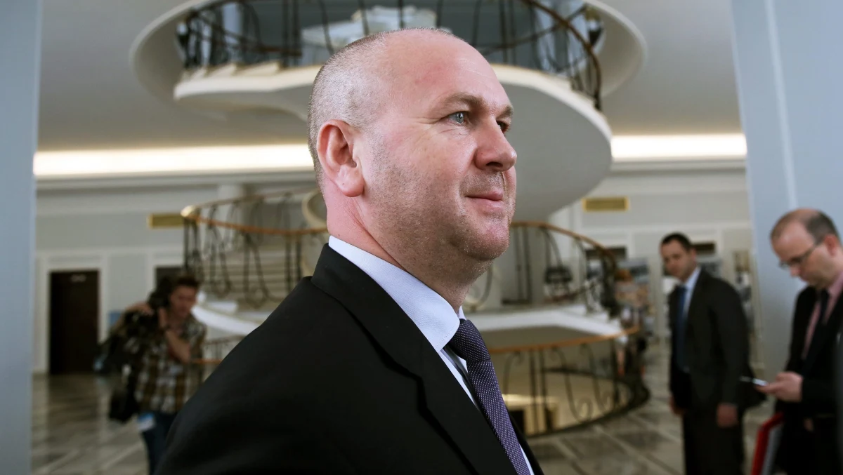 Były szef CBA Paweł Wojtunik ostatecznie pozbawiony dostępu do tajemnic. Jego odwołanie do prezes Rady Ministrów w tej sprawie zostało w całości odrzucone. Jak jednak dowiedział się dziennikarz RMF FM Krzysztof Zasada, po tym rozstrzygnięciu Paweł Wojtunik złoży skargę do sądu administracyjnego.