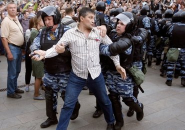Protesty w Rosji. Około tysiąca osób zatrzymanych
