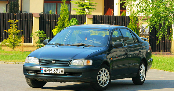 Używana Toyota Carina E (19922006) magazynauto.interia